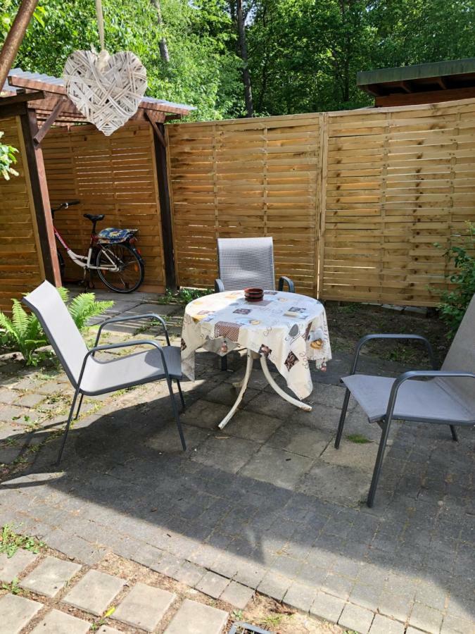 Bungalow Am Wald Bernau bei Berlin Buitenkant foto